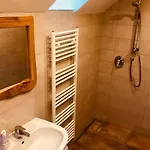 בית נופש Gemuetliches In Ruhiger Lage By Interhome